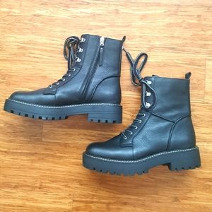 Brand new SAM EDELMAN Laurie Boots, 10